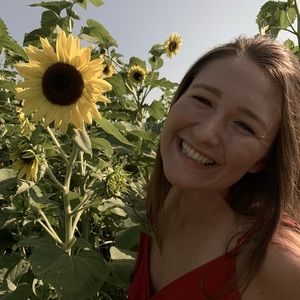 Meet your Posher, Amy